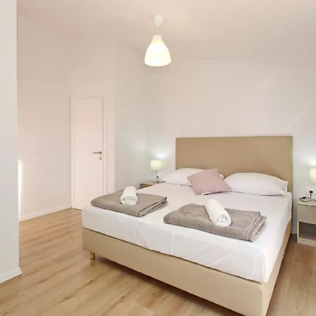 In Mit Eigenem Balkon Apartman Baška