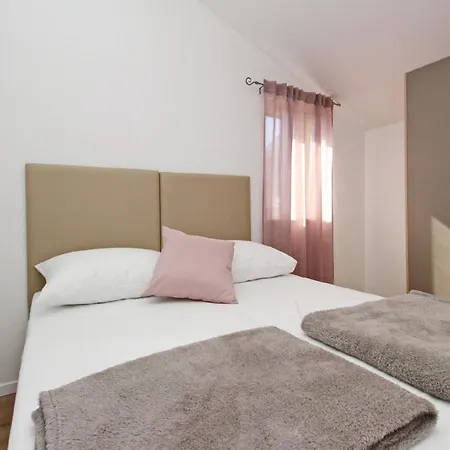 Ferienwohnung In Mit Eigenem Balkon - B59609 Baska (Krk)