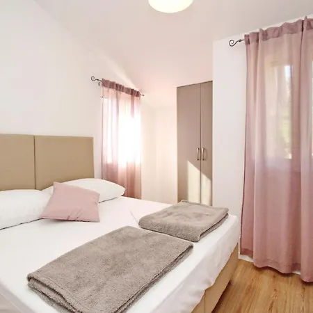 Ferienwohnung In Mit Eigenem Balkon - B59609 *