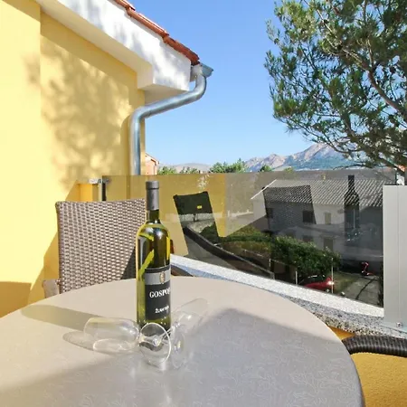 Apartment Ferienwohnung In Mit Eigenem Balkon - B59609 *